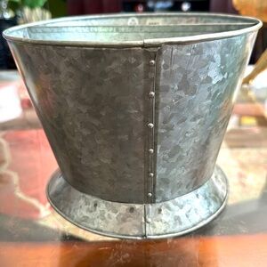 Pottery Barn Rustic Galvanized Metal Tabletop Party Bucket Planter with Divider